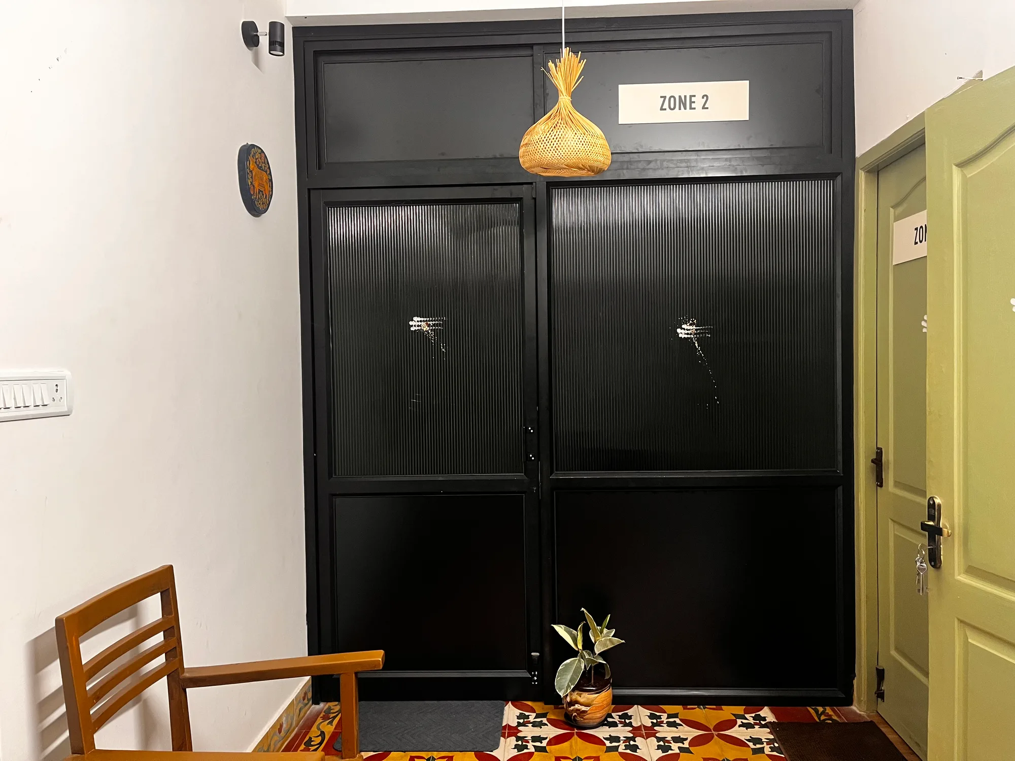 5 Seater Private Office