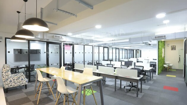 GoOffice 20969 - Hustlehub H1702 - Dedicated Desks | Meeting Space near ...